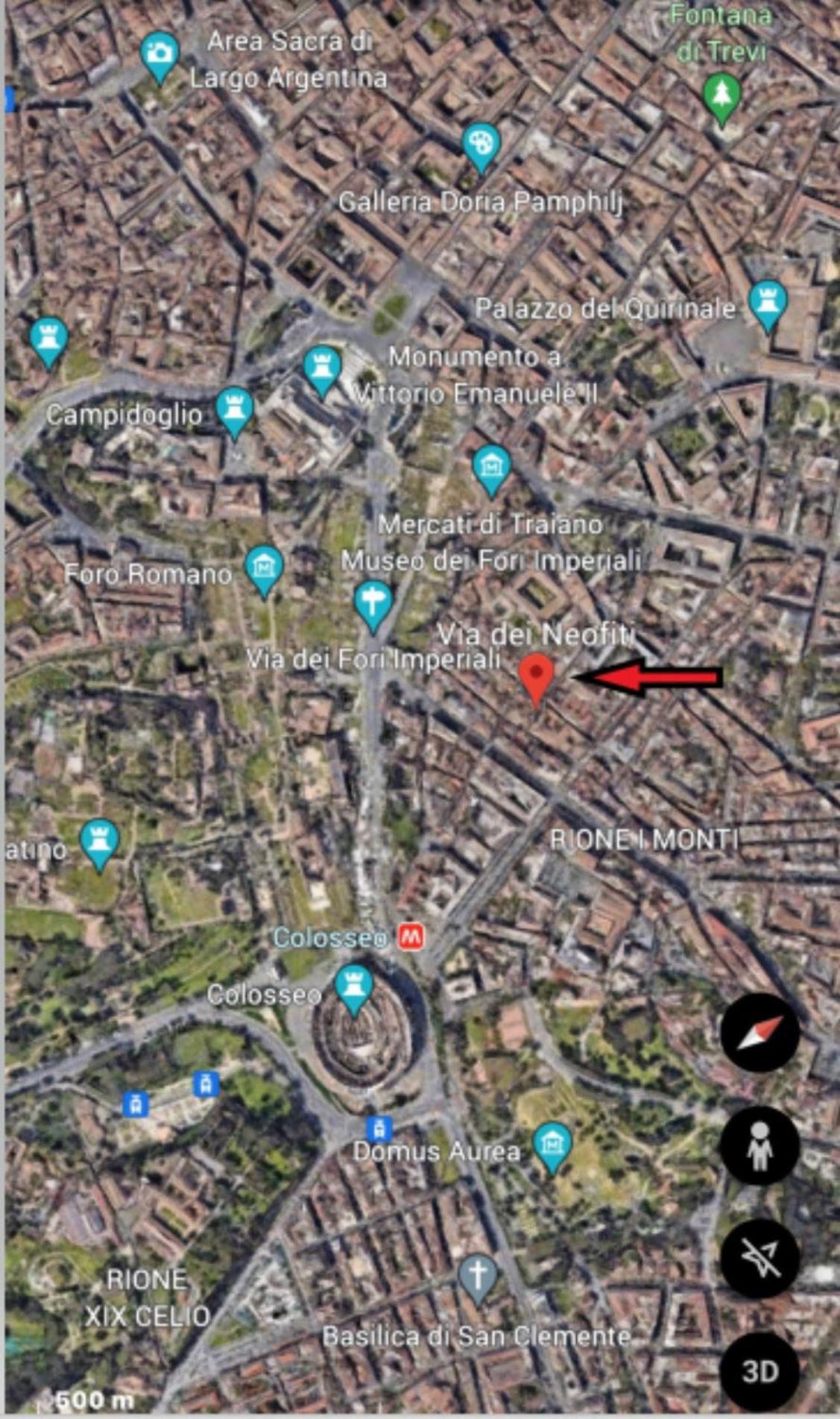 In The Shadow Of The Colosseum Apartment