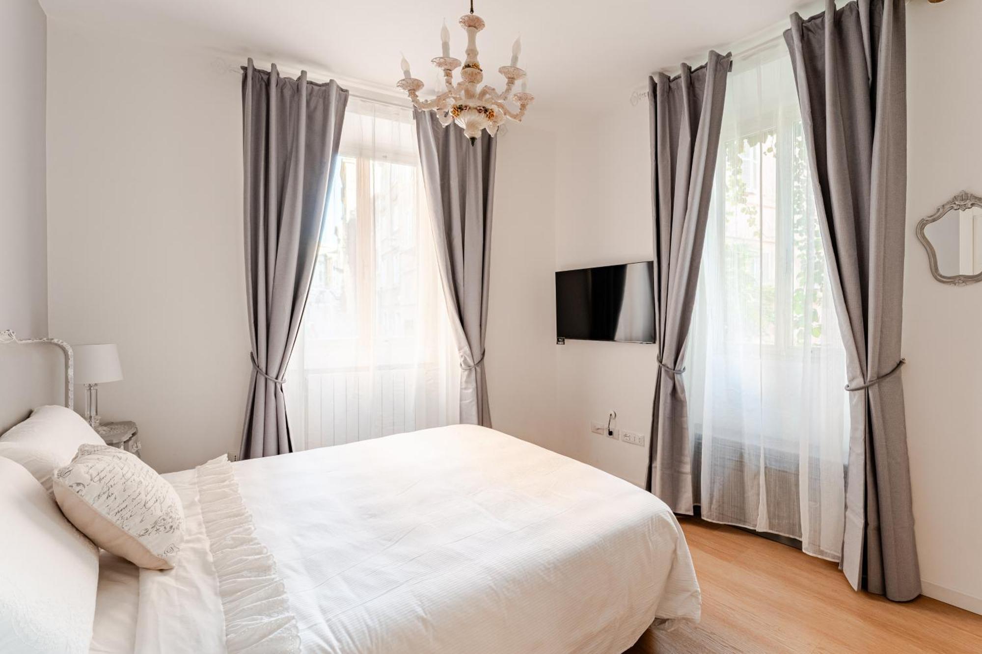 Apartment In The Shadow Of The Colosseum Rom